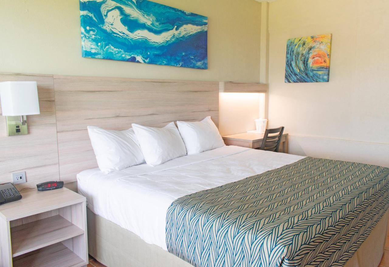 Punta Borinquen Resort アグアディヤ エクステリア 写真